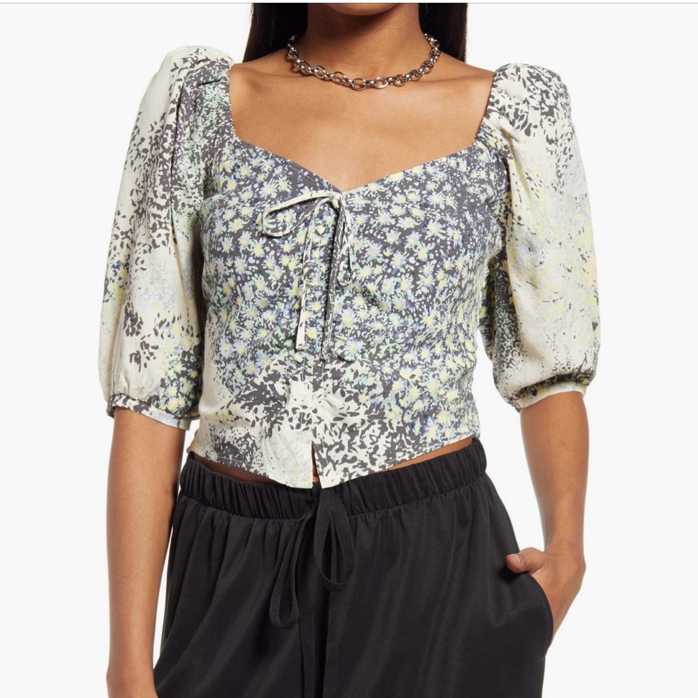 Open Edit Tie Front Puff Sleeve Blouse